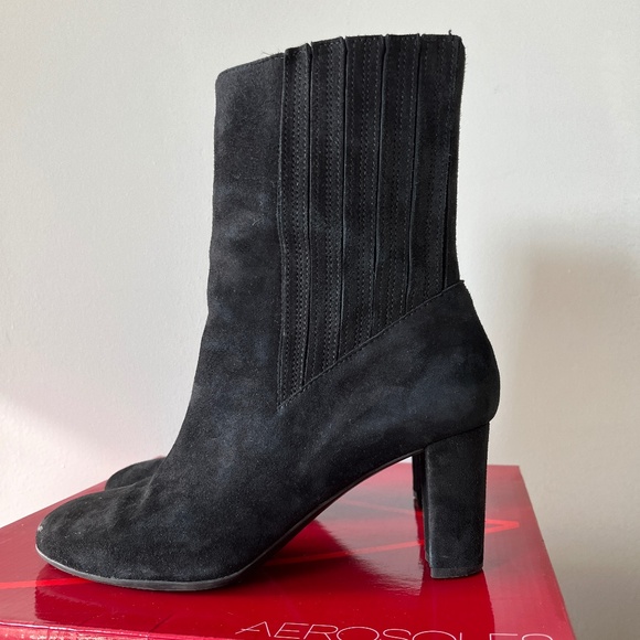 Aerosoles (8US/6EU) suede above-the-ankle boots with "heel rest comfort" - Picture 2 of 16